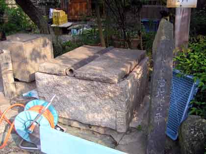 �������̈�